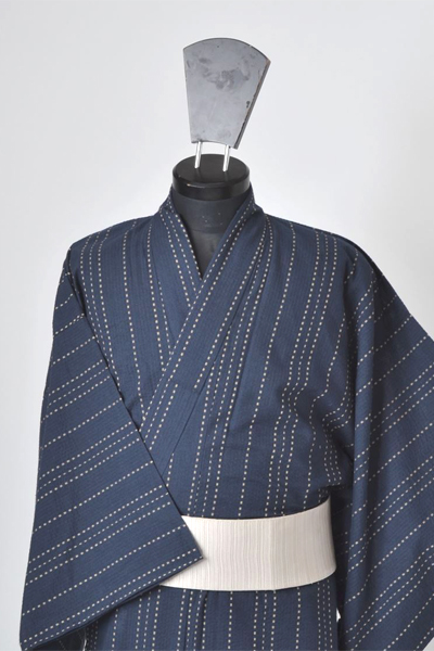 浴衣［160-168cm］紺地にベージュの縞模様