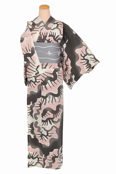 ゆかた(Tsumori Tisato・墨画)