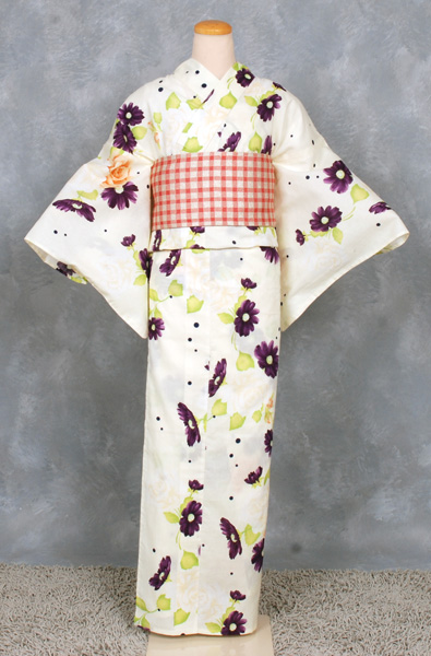 ゆかた(クリーム・薔薇)