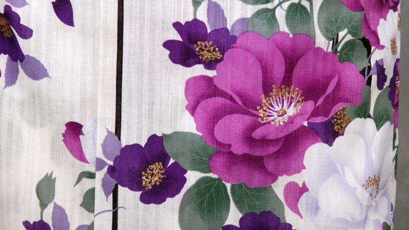 ゆかた(白地・薔薇)