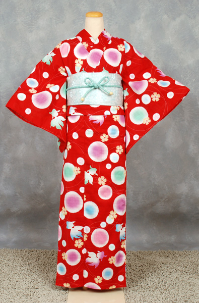 ゆかた(赤・水玉)