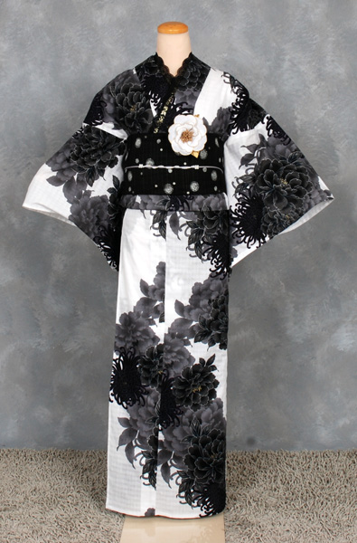 ゆかた(白・ぼたん)