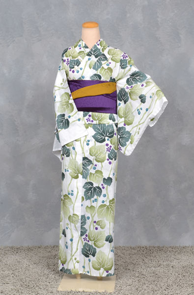 ゆかた(白地・野ぶどう)