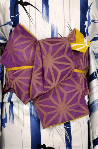 浴衣(竹に燕・麻の葉柄帯)