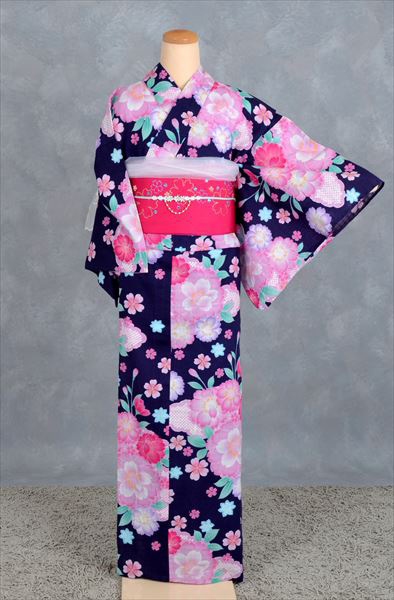 浴衣(藤井リナ・花)