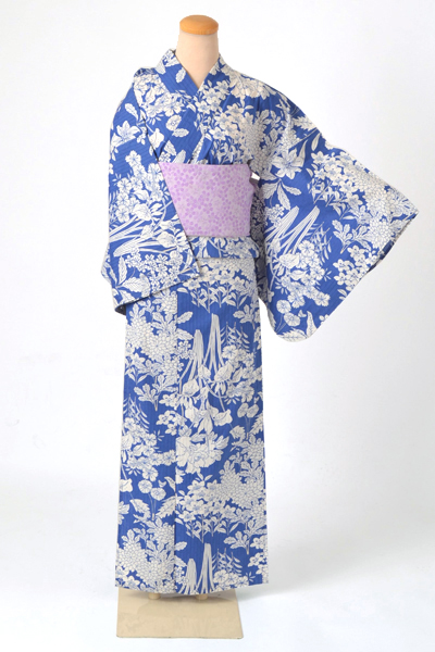 浴衣［藍地の花模様］