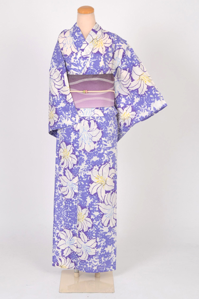 浴衣［和風館・白地に百合の花模様］