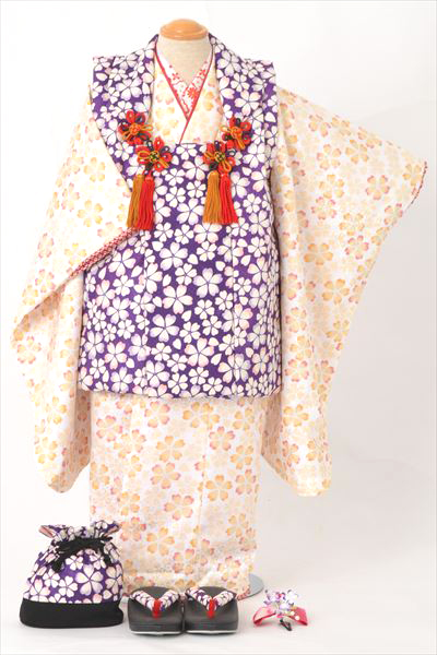 三歳祝着【クリーム色地に桜】