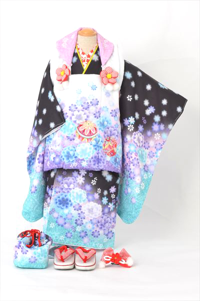 三歳祝着【黒・水色・紫地に花々、毬】