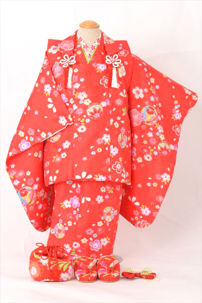 三歳祝着【赤字に小花・毬】