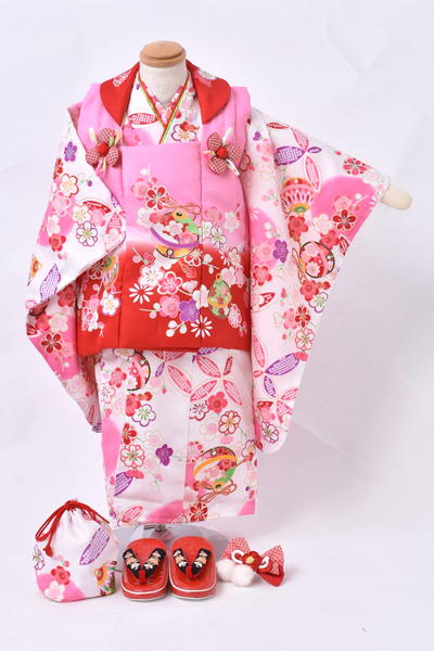 三歳祝着【白地に花々・毬】