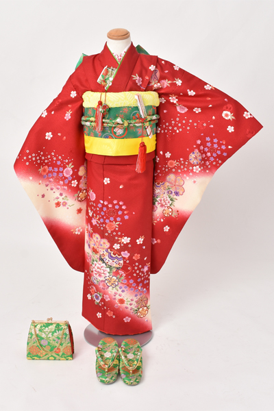 七歳祝着【赤地に花々・毬】