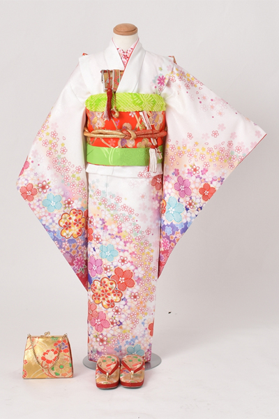 七歳祝着【純白に花々】