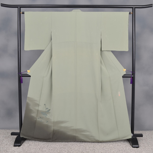 喪服[ 偲ぶ…　。 ]  「心」を装いで表現