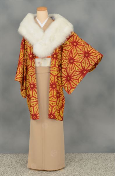 [ 趣味性が際立つ絞り染めの長羽織(正絹) ]