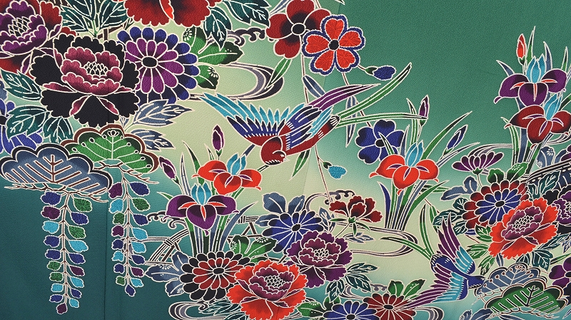 振袖(目にも鮮やかな紅型・深緑色)