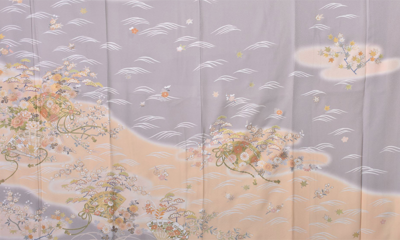 訪問着【淡い色調の京友禅】