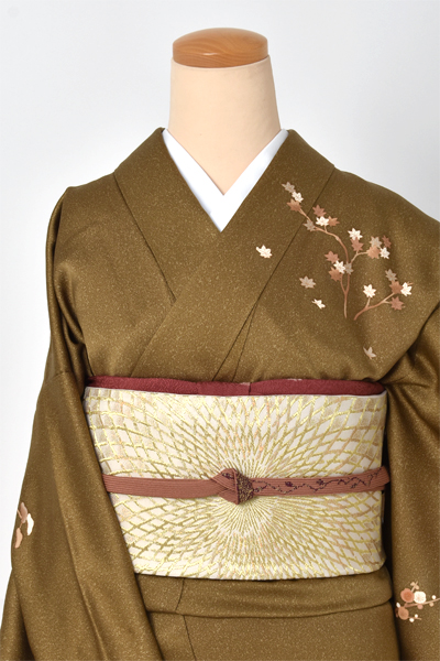 訪問着[扇に四季折々の花々]