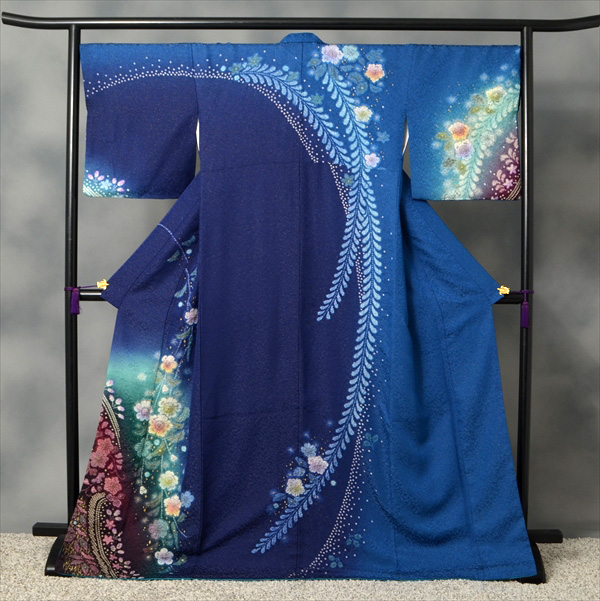 訪問着[ 幻想的な雰囲気 ]