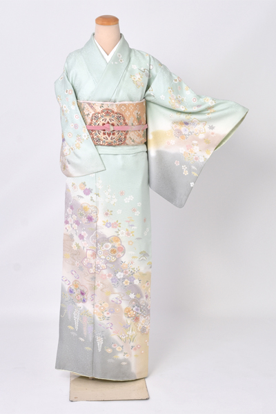 訪問着(淡い浅緑の友禅調)