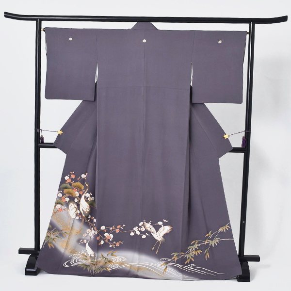 色留袖〔紫グレー地に白鶴〕