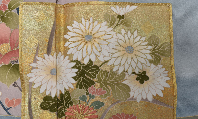 色留袖［品格を感じさせる四季草花と光琳鶴］