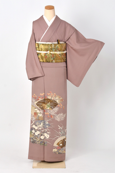 色留袖（地紙扇面に平安絵巻）