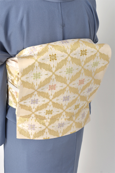 色留袖（最上級のおめでたい逸品）