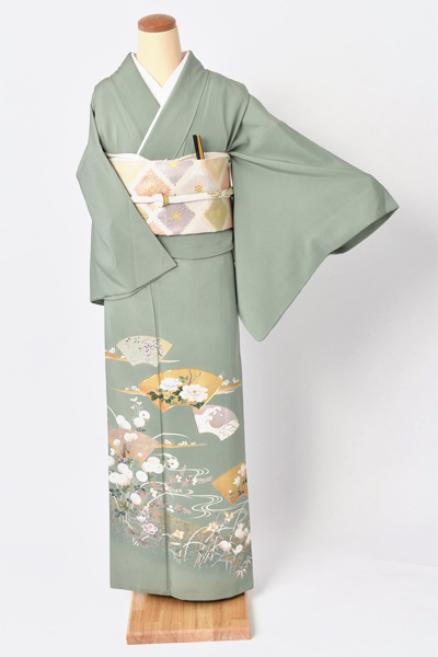 色留袖（年代を問わない装い）