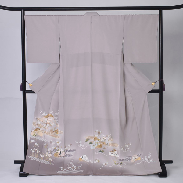 色留袖【松・飛び立つ鶴】