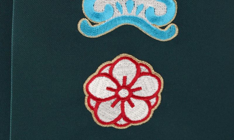 ジュニア袴【卒園式・女児／矢羽根】