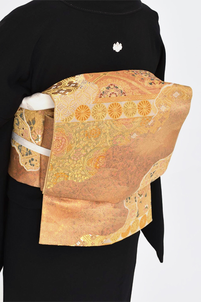 黒留袖〔吉祥文様〕