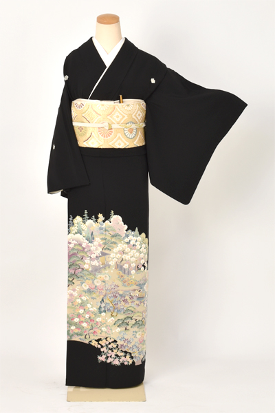 黒留袖〔加賀友禅調〕