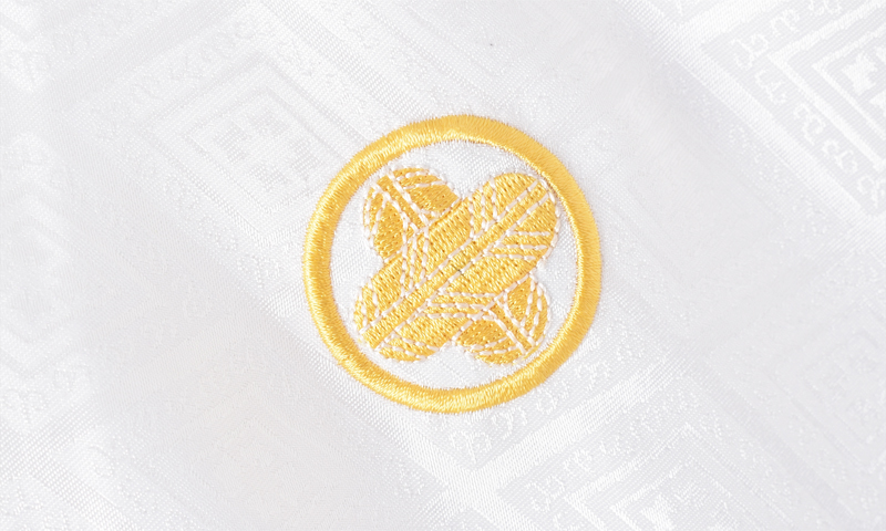 【紋付袴】