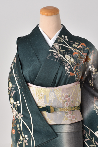 単衣訪問着[鉄色地・秋草模様]