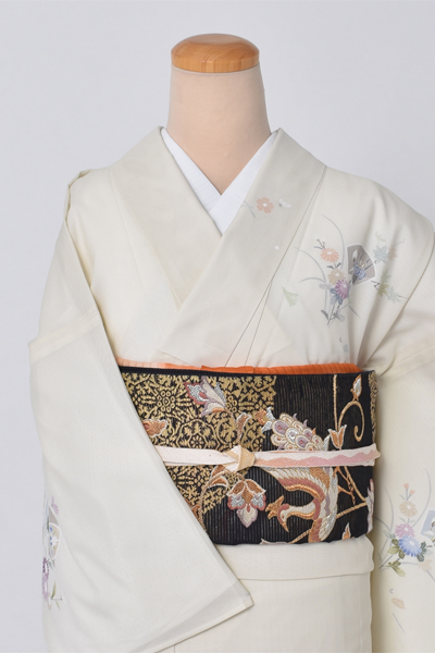 夏物訪問着〔クリーム色にカキツバタ〕