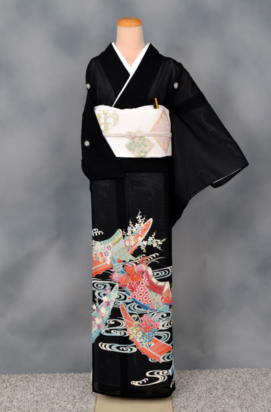 夏☆黒留袖　[　季節にこだわる♪第一礼装 ]