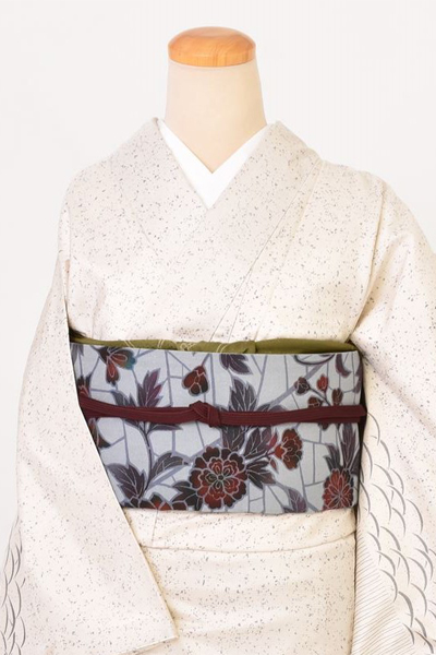 紬【一方付けの白大島】