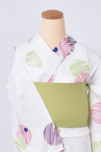 ゆかた(生成り地にまり柄)