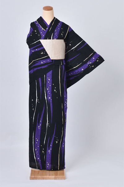 浴衣(夜空に煌めく星・天の川)