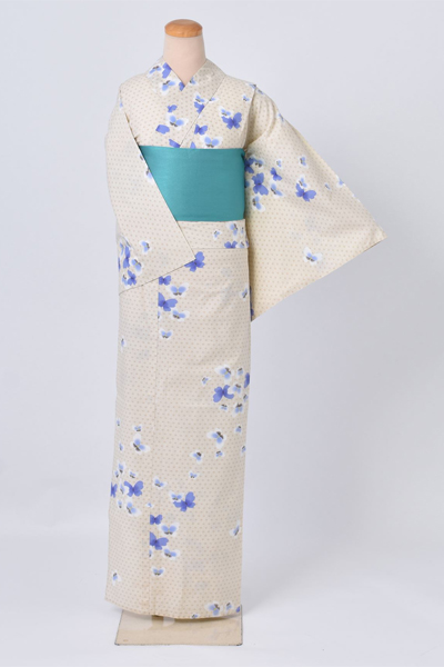 浴衣(生成りに麻の葉模様)