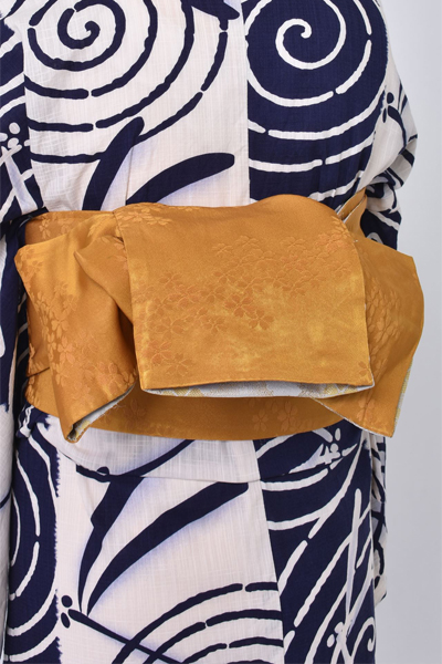 浴衣（トンボ柄）