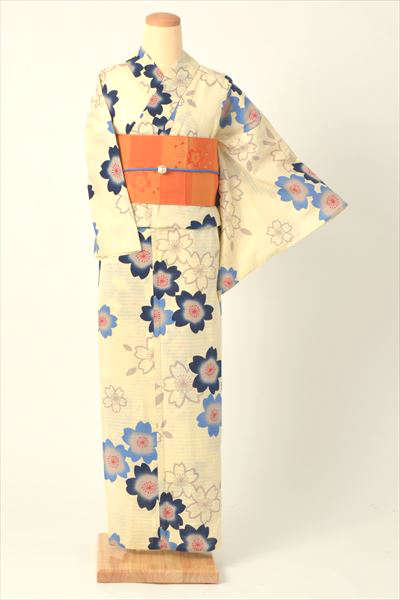 浴衣(生成りに桜)