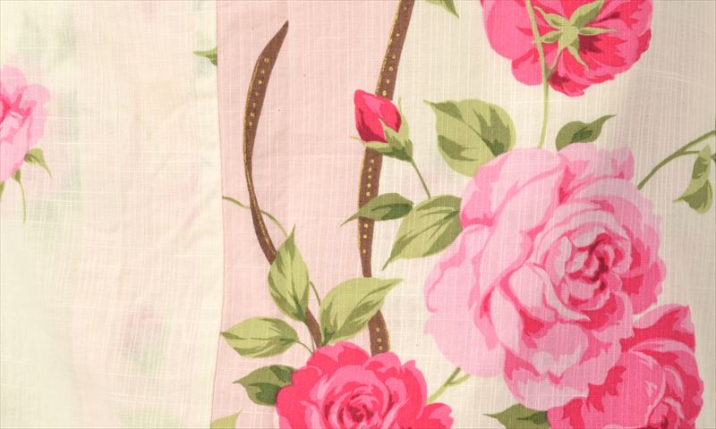 浴衣（花柄・SEIKO MATSUDA)