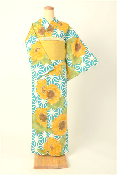 浴衣(麻の葉とひまわり)