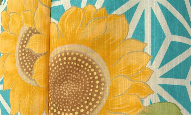 浴衣(麻の葉とひまわり)