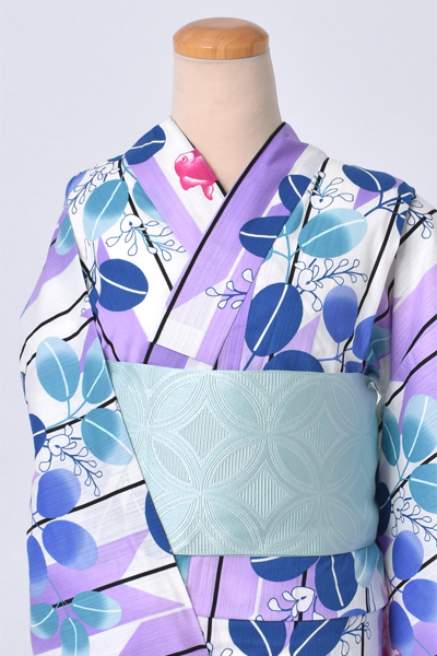 浴衣(「山本彩」金魚」
