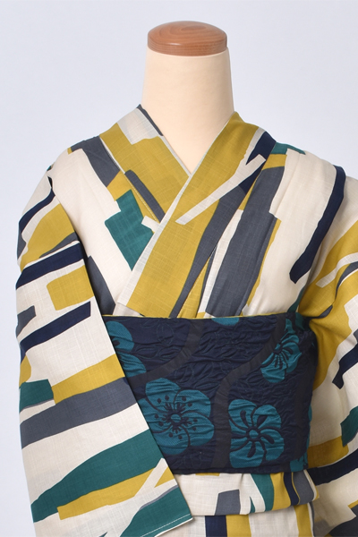 浴衣(「モダンなゆかた」モダン