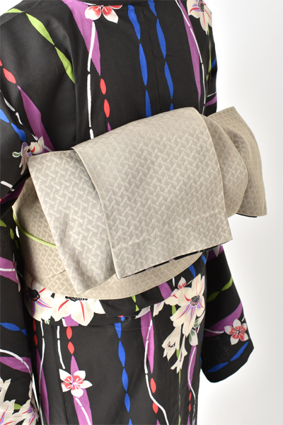 浴衣【ブラック×ユリ】）5Lサイズ