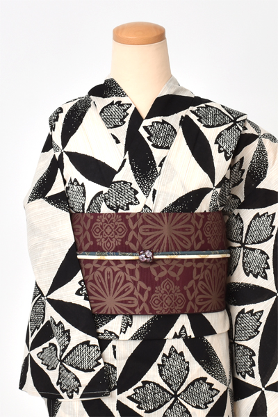 浴衣[ベージュ/七宝]